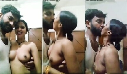 Village Cheater Wife Having Fun With Lover