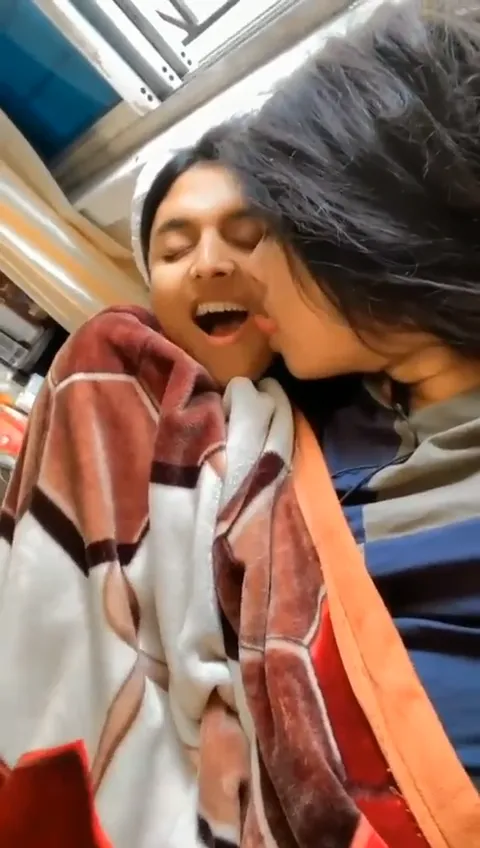 Lesbian Gils ki hawash